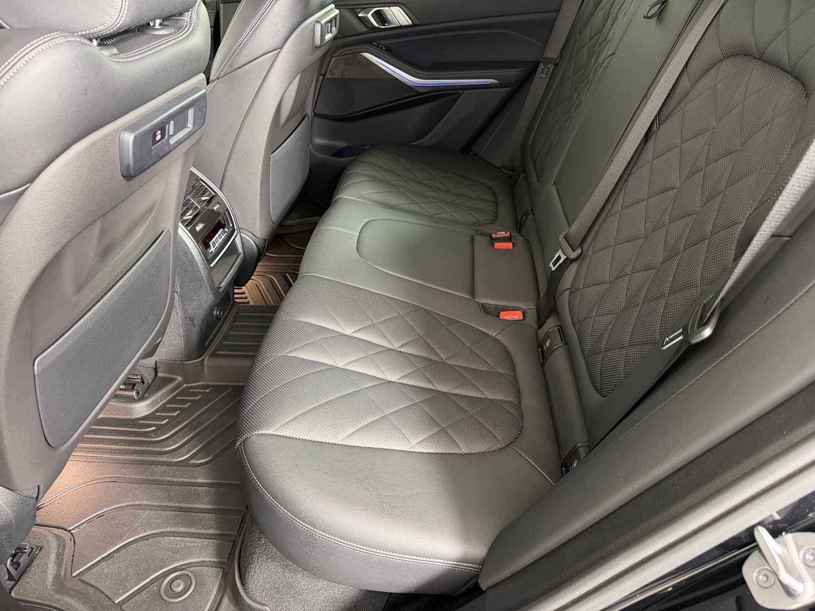 Used 2023 BMW X5 sDrive40i w/ Premium Package RWD image 19