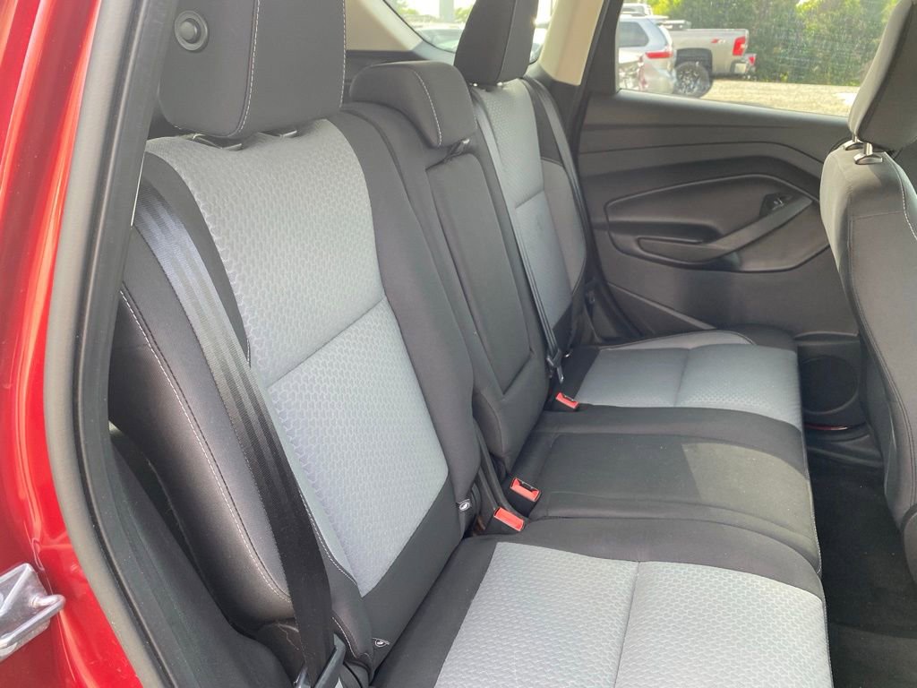 Used 2019 Ford Escape SE FWD image 20