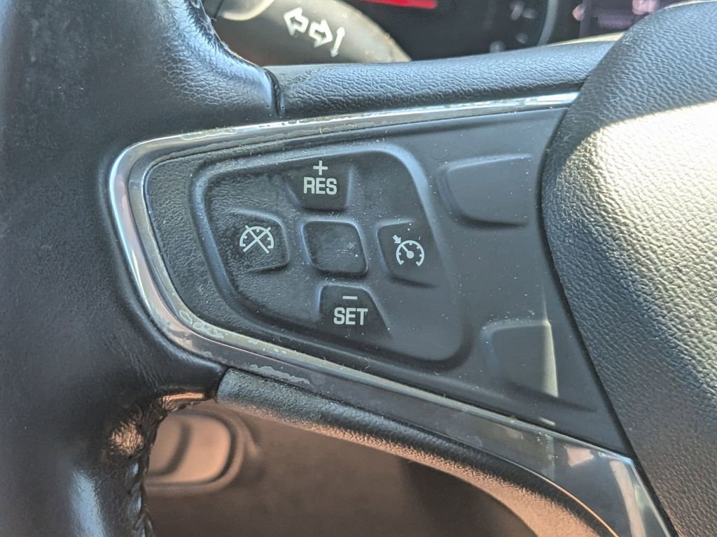 Used 2019 Chevrolet Equinox LT AWD/4WD image 18