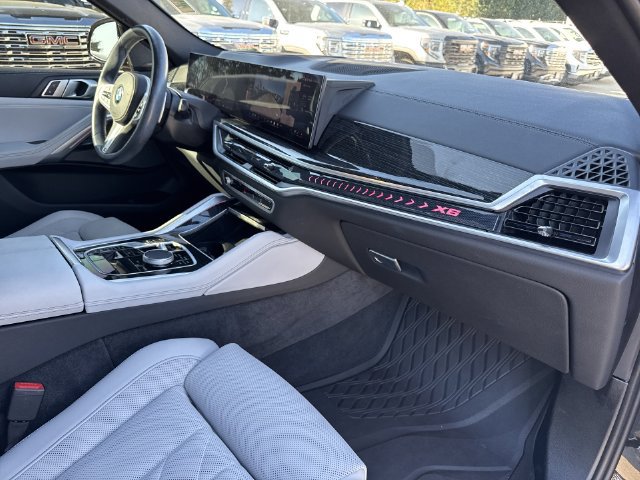 Used 2024 BMW X6 xDrive40i w/ Premium Package AWD/4WD image 29