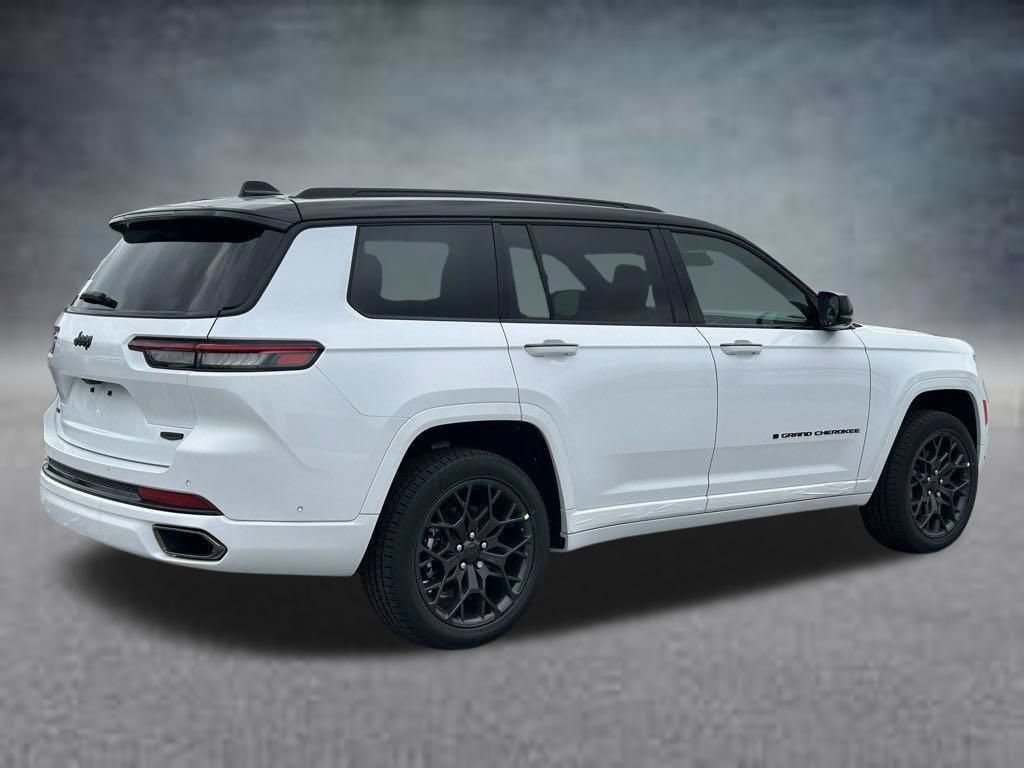 New 2025 Jeep Grand Cherokee L Summit AWD/4WD image 5