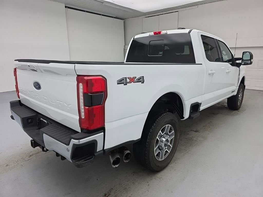 Used 2024 Ford F250 Lariat image 11