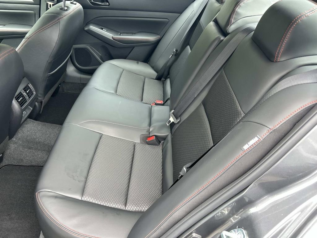 New 2026 Nissan Altima 2.5 SR w/ SR Midnight Edition Package AWD/4WD image 19