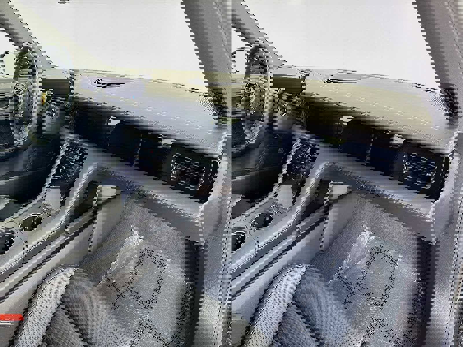 Used 2020 Porsche Taycan 4S image 22