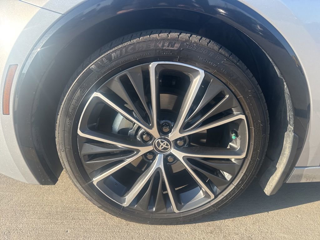 Used 2024 Toyota Prius XLE image 11