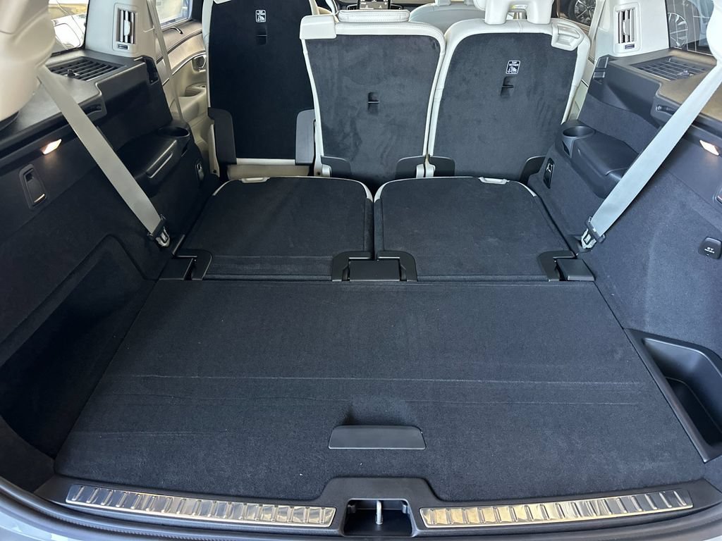New 2026 Volvo XC90 T8 Ultra w/ Protection Package Premier AWD/4WD image 15