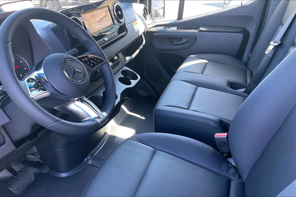 New 2026 Mercedes-Benz Sprinter 2500 image 5