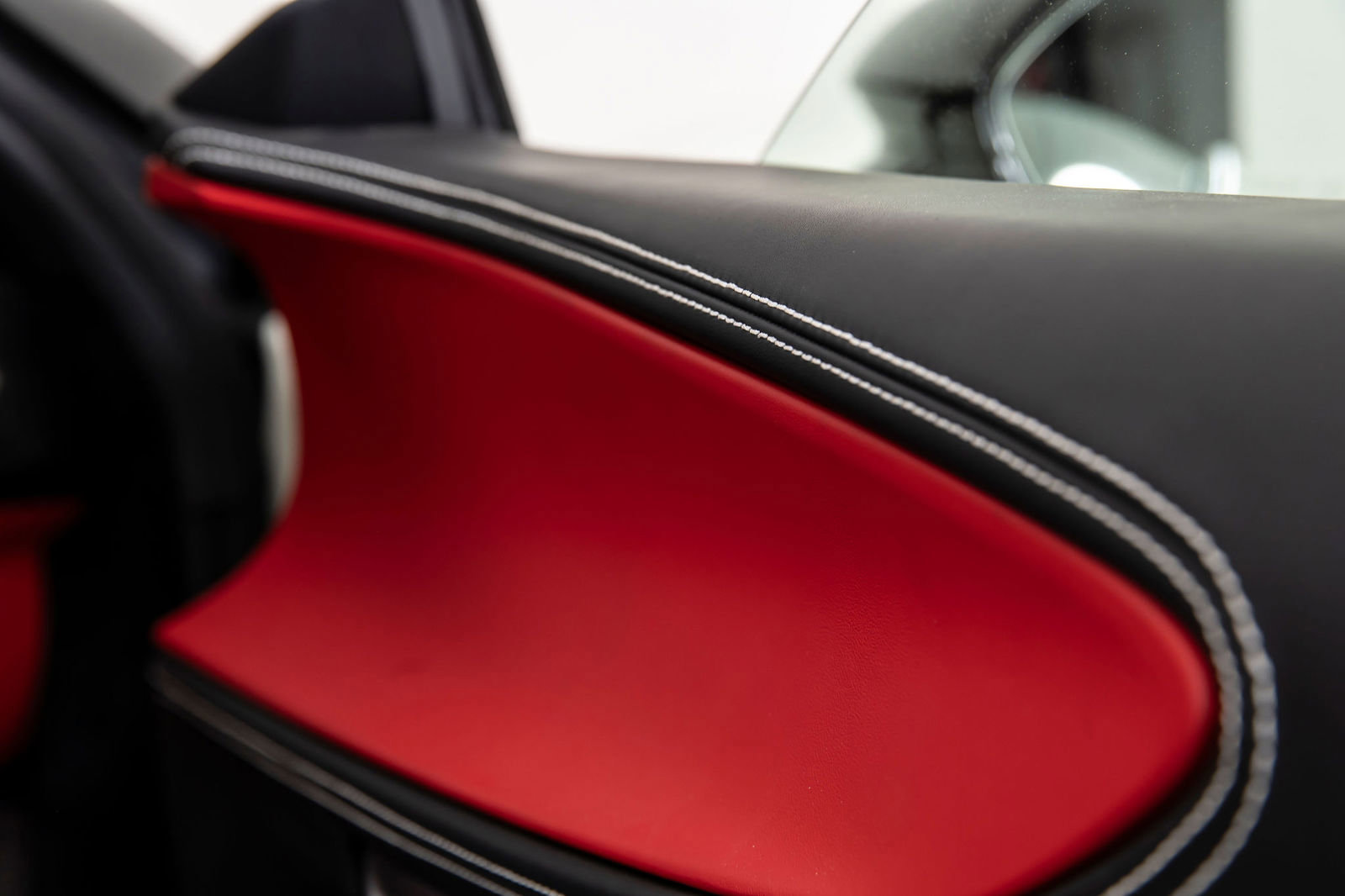 Certified 2022 Ferrari SF90 Stradale AWD/4WD image 16