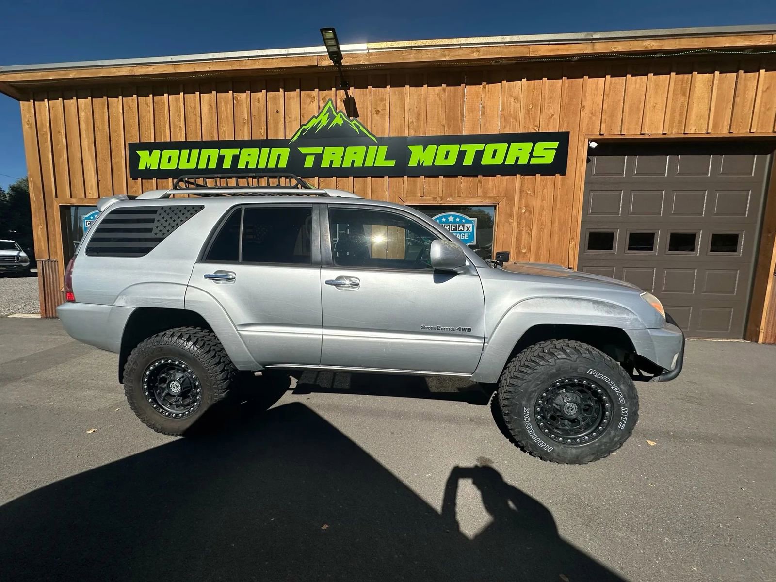 Used 2005 Toyota 4Runner Sport image 2