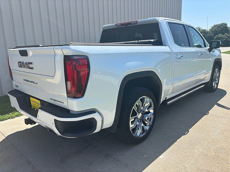 Used 2024 GMC Sierra 1500 Denali w/ Denali Reserve Package AWD/4WD image 3