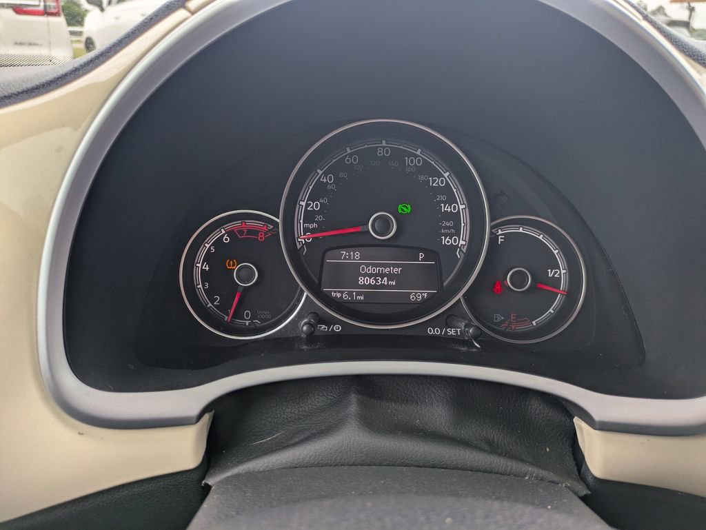 Used 2019 Volkswagen Beetle 2.0T Final Edition SEL image 28