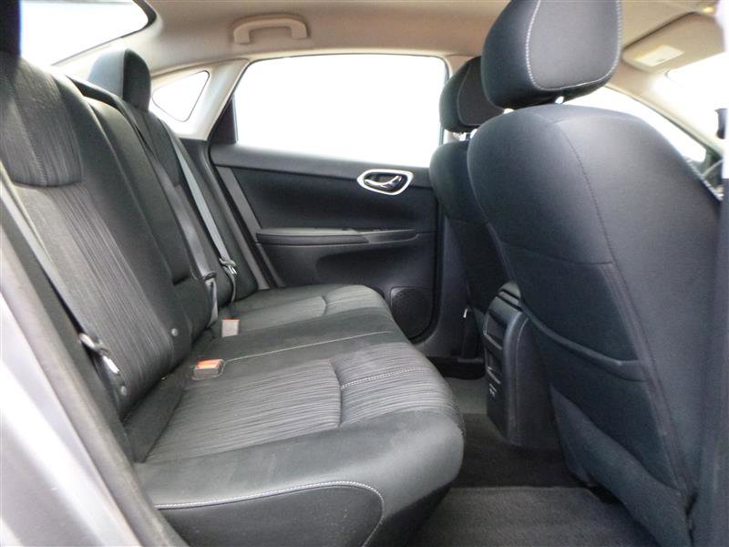 Used 2018 Nissan Sentra SV FWD image 8