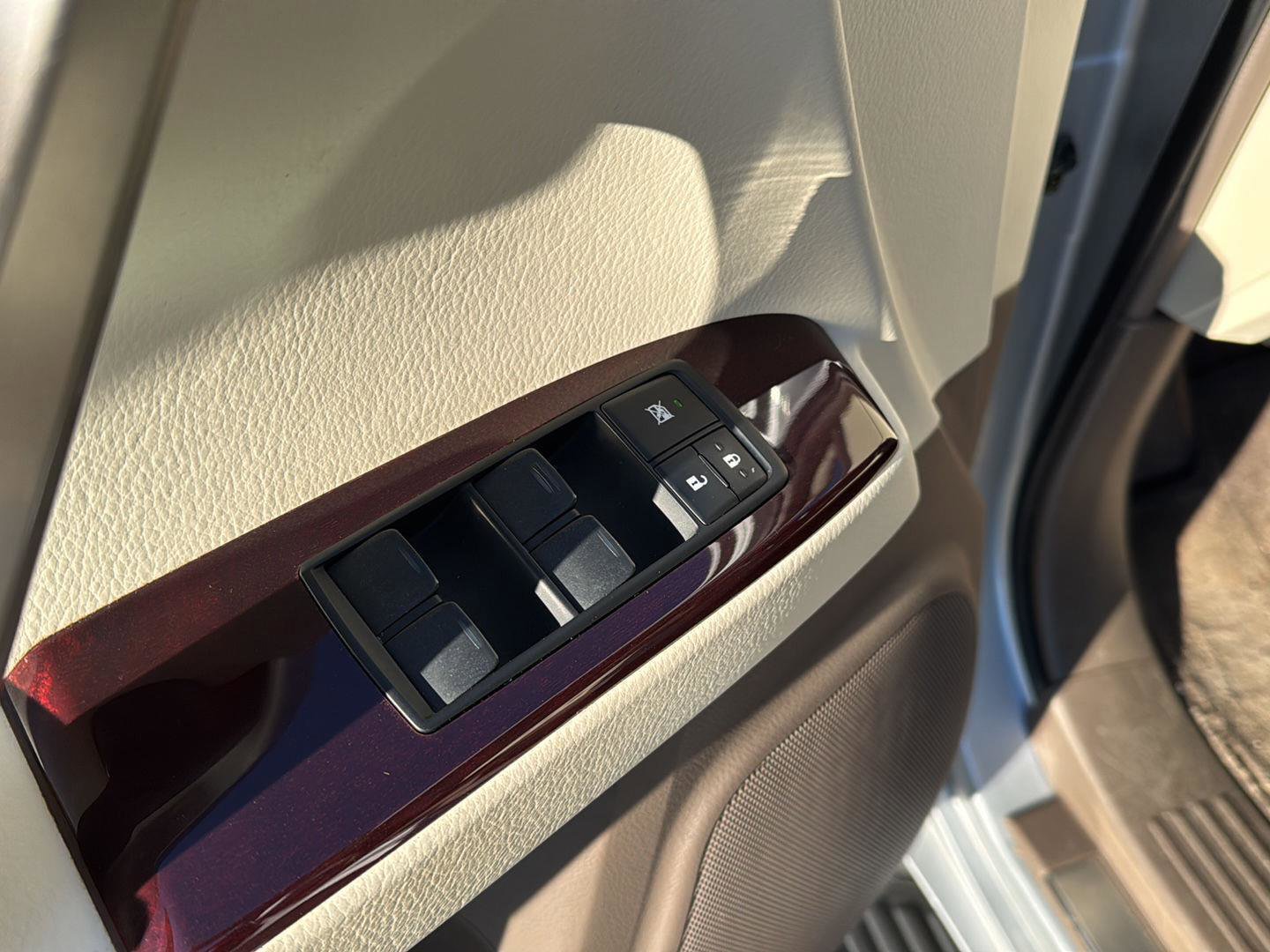 Used 2018 Lexus GX 460 Luxury image 30