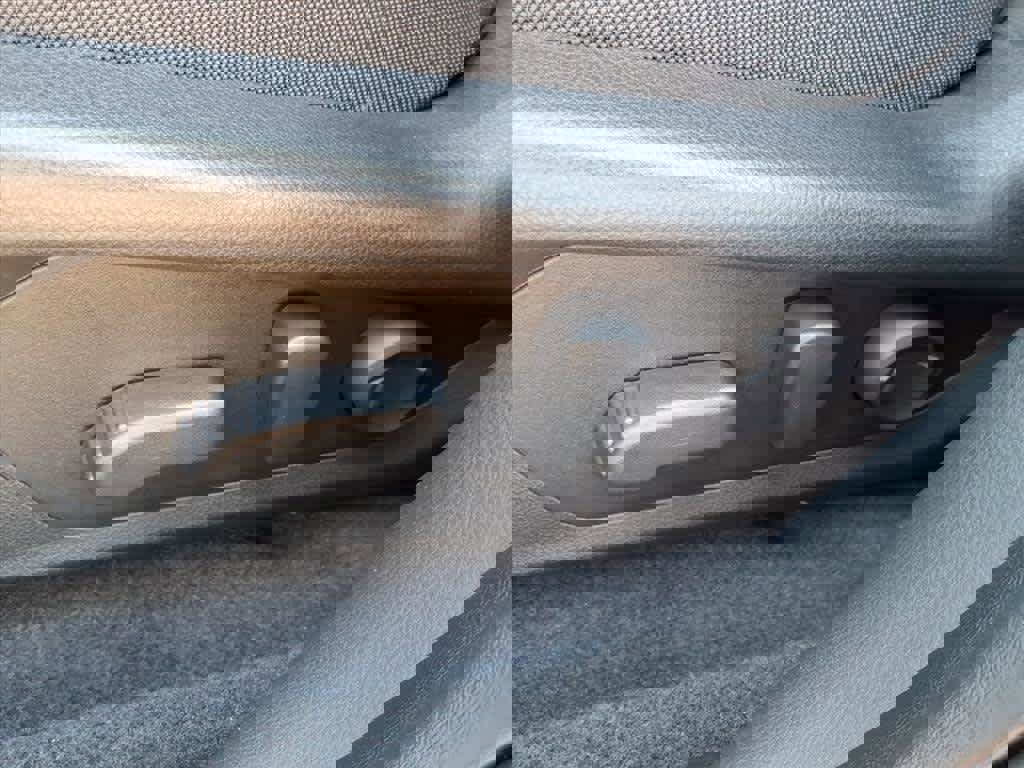 Certified 2024 Subaru Crosstrek 2.0i Premium image 27