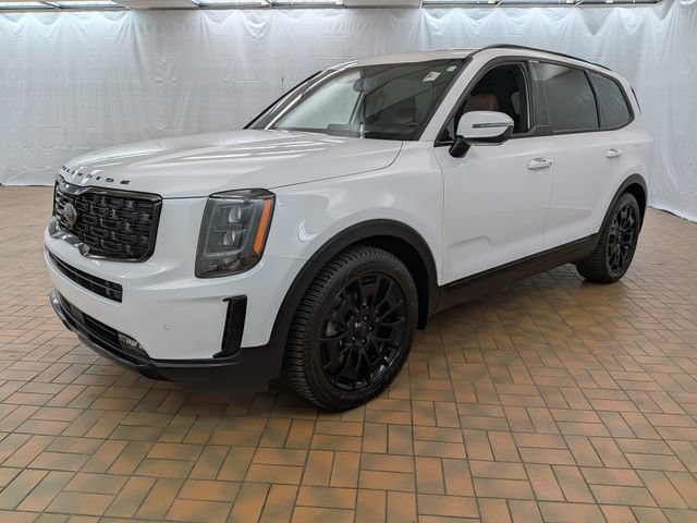 Used 2021 Kia Telluride SX w/ SX Prestige Package AWD/4WD image 3