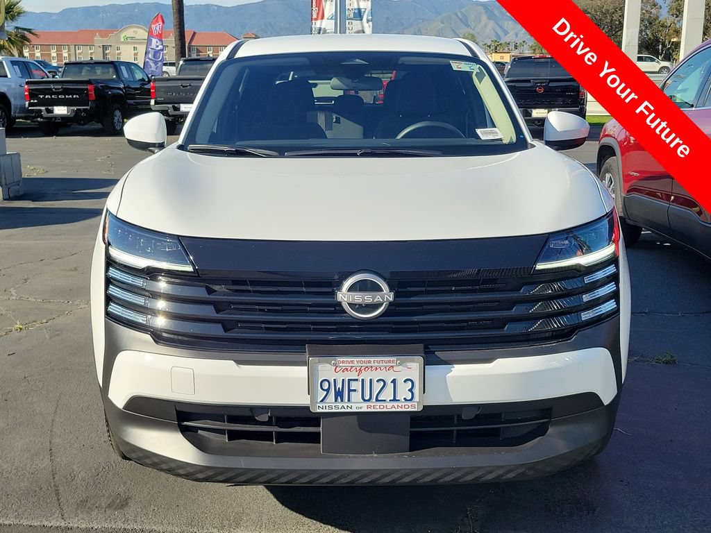 Used 2025 Nissan Kicks SV FWD image 28