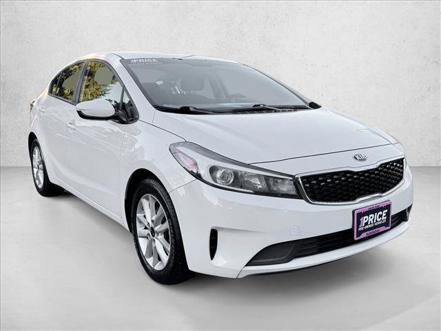 Used 2017 Kia Forte LX w/ LX Popular Package image 3
