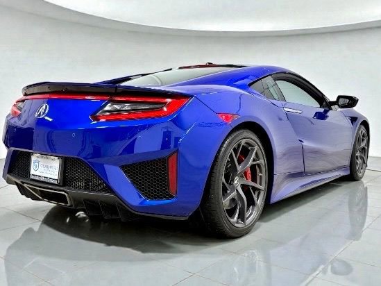 Used 2017 Acura NSX image 19