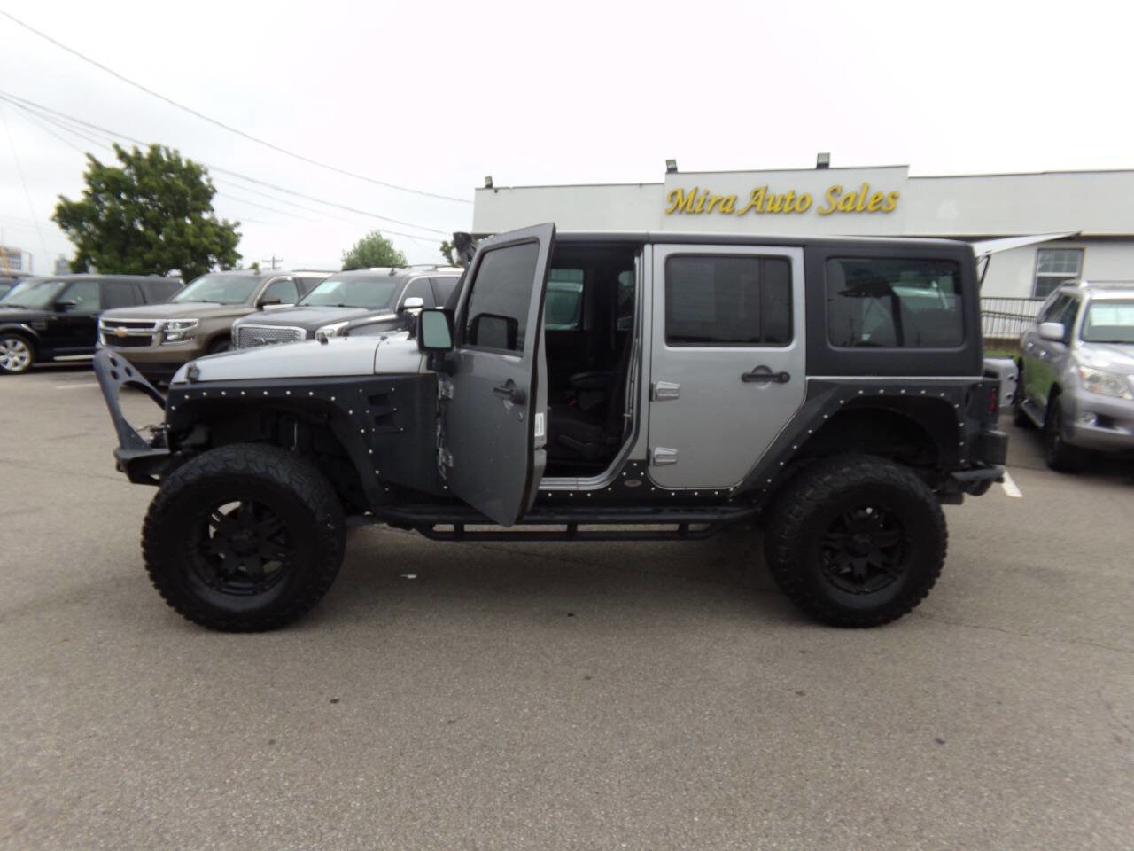 Used 2013 Jeep Wrangler Unlimited Sport w/ Connectivity Group image 46