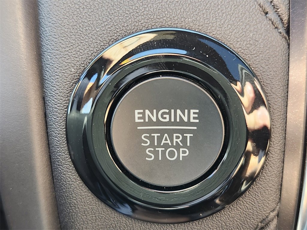 Used 2025 Ford Expedition Tremor image 32