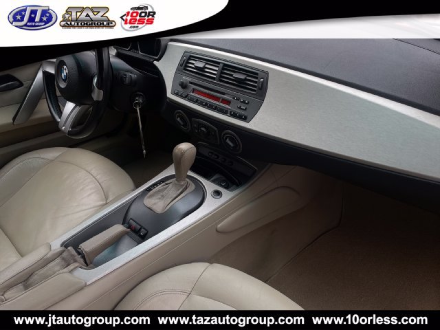 Used 2003 BMW Z4 2.5i RWD image 13
