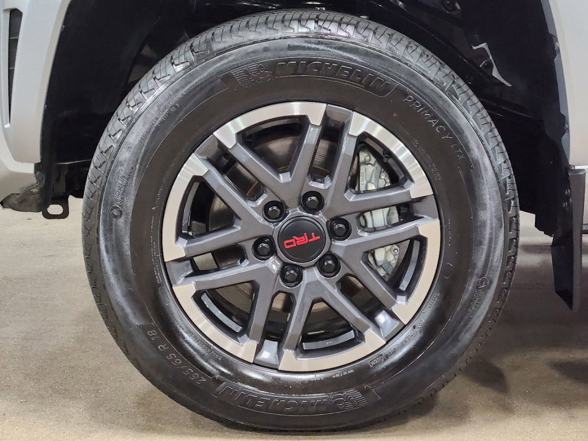 Used 2024 Toyota Tacoma TRD Sport RWD image 28