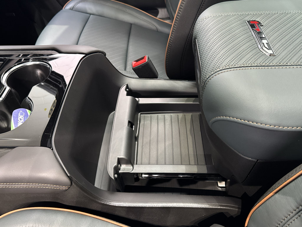 New 2026 GMC Yukon AT4 w/ AT4 Premium Package AWD/4WD image 36