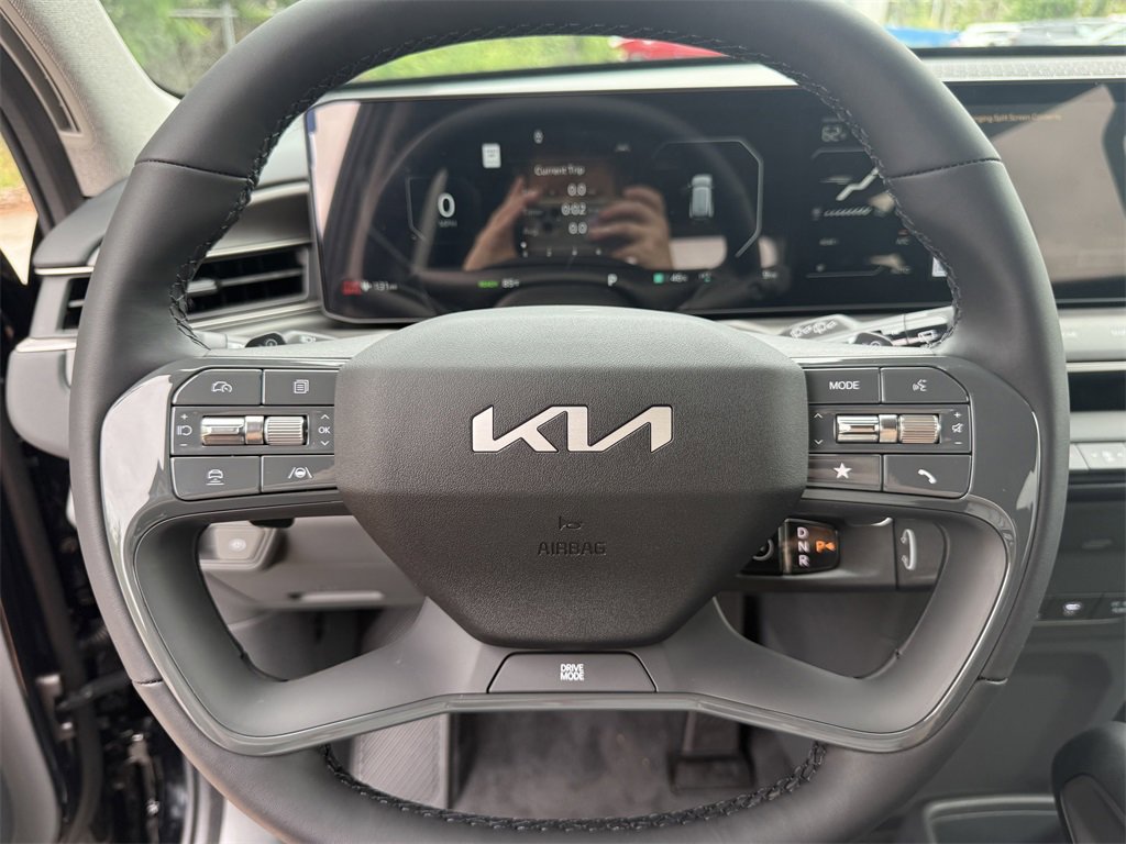 New 2026 Kia EV9 Light image 32