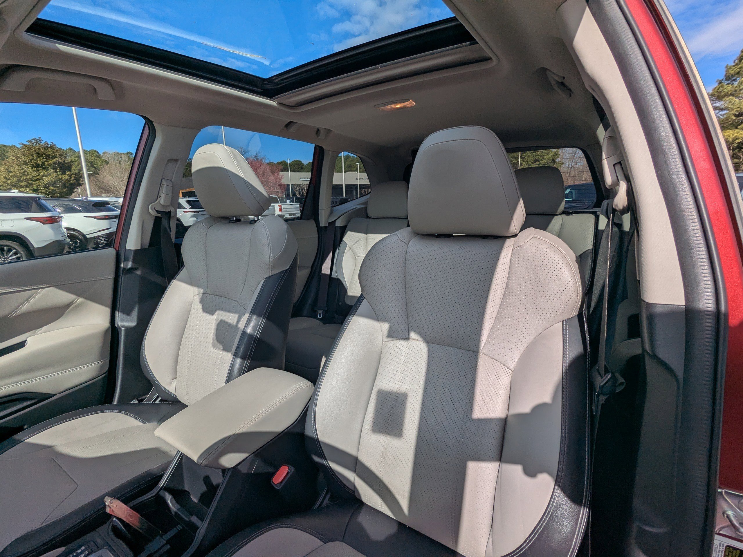 Used 2019 Subaru Forester Limited image 9