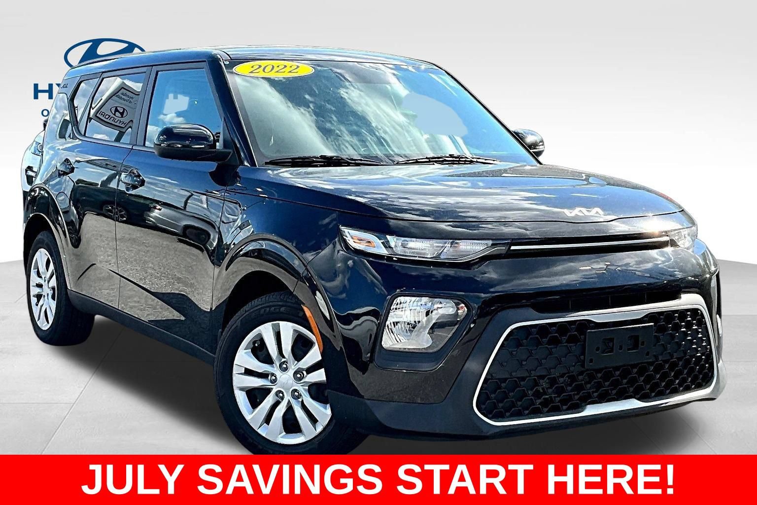 Used 2022 Kia Soul LX FWD image 3