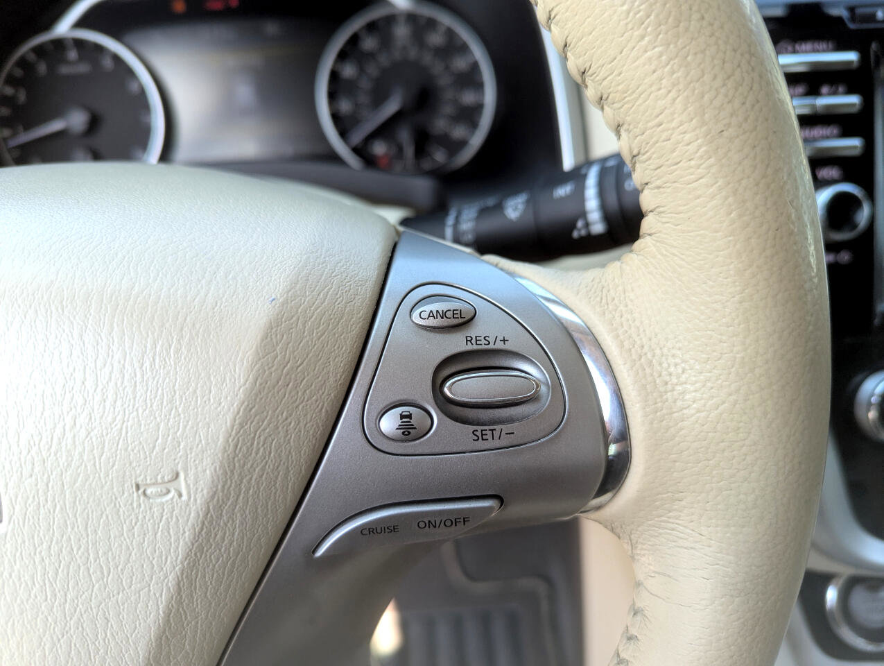 Used 2016 Nissan Murano Platinum w/ Platinum Technology Package image 18