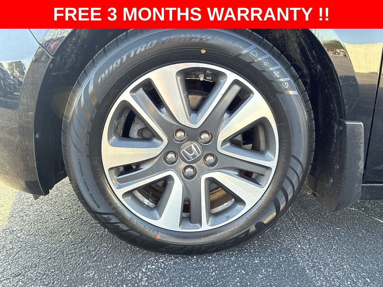 Used 2014 Honda Odyssey Touring Elite image 10