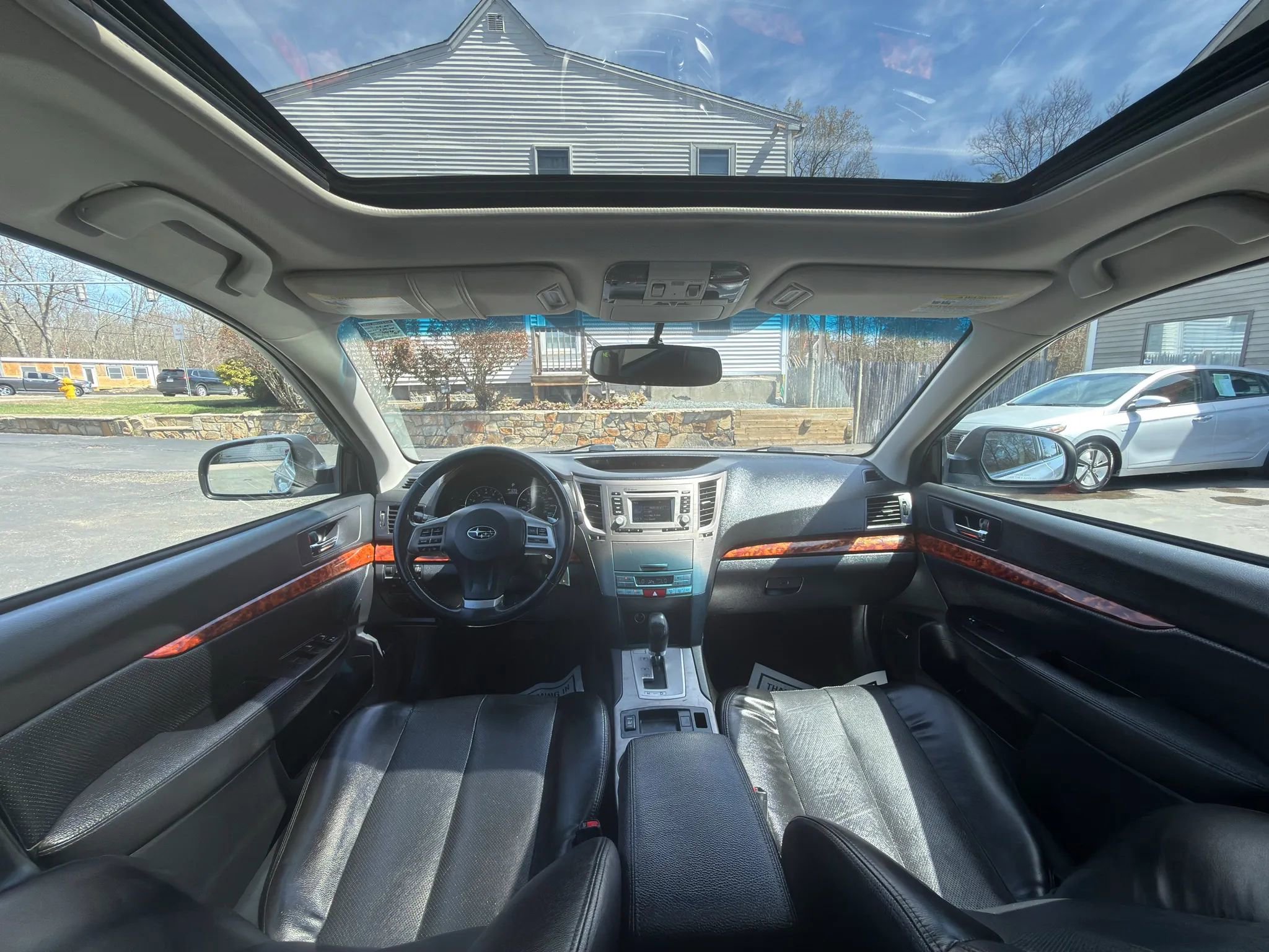 Used 2012 Subaru Outback 3.6R Limited w/ Moonroof Pkg image 33