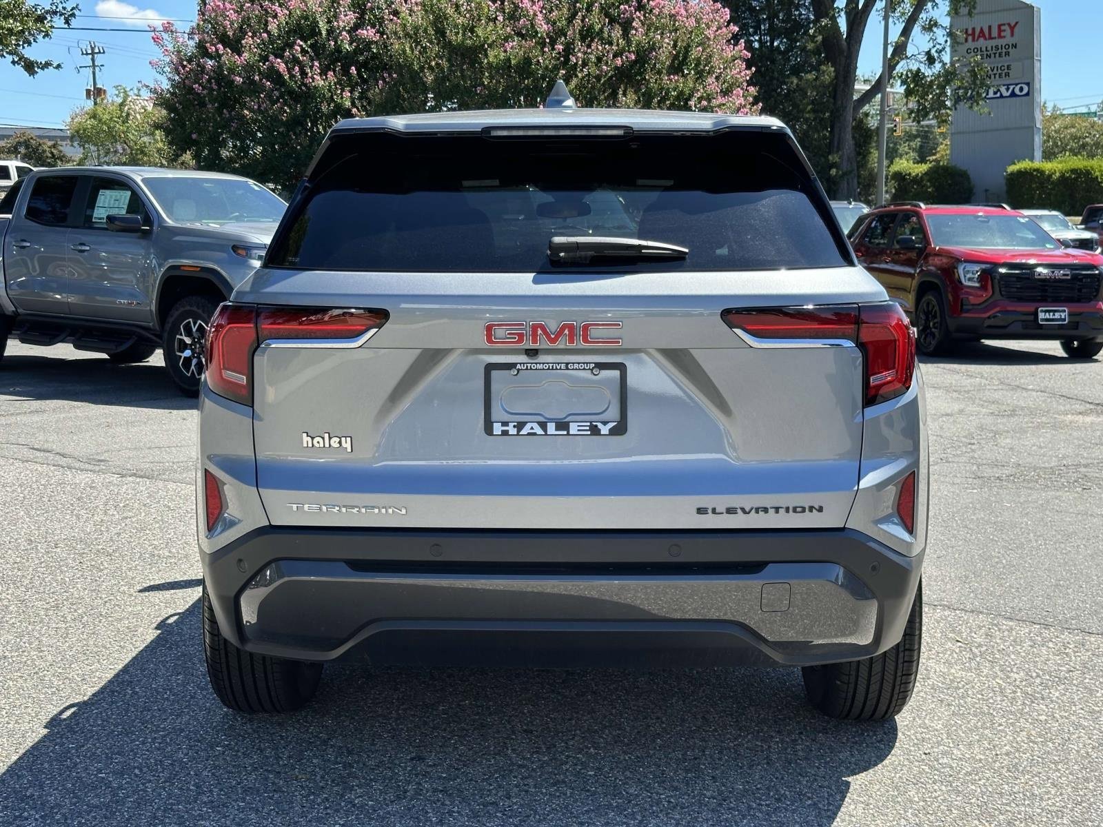 New 2026 GMC Terrain Elevation image 20