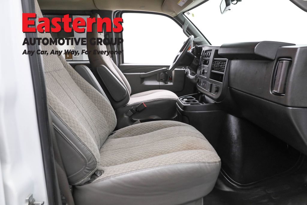 Used 2023 Chevrolet Express 3500 LS RWD image 22