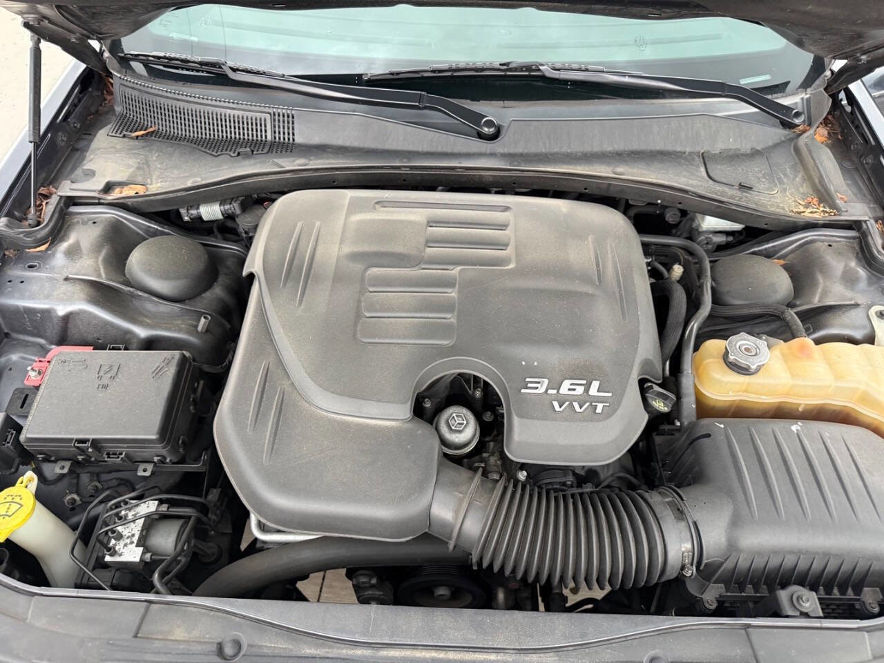 Used 2016 Chrysler 300 S w/ Safetytec Plus Group RWD image 16