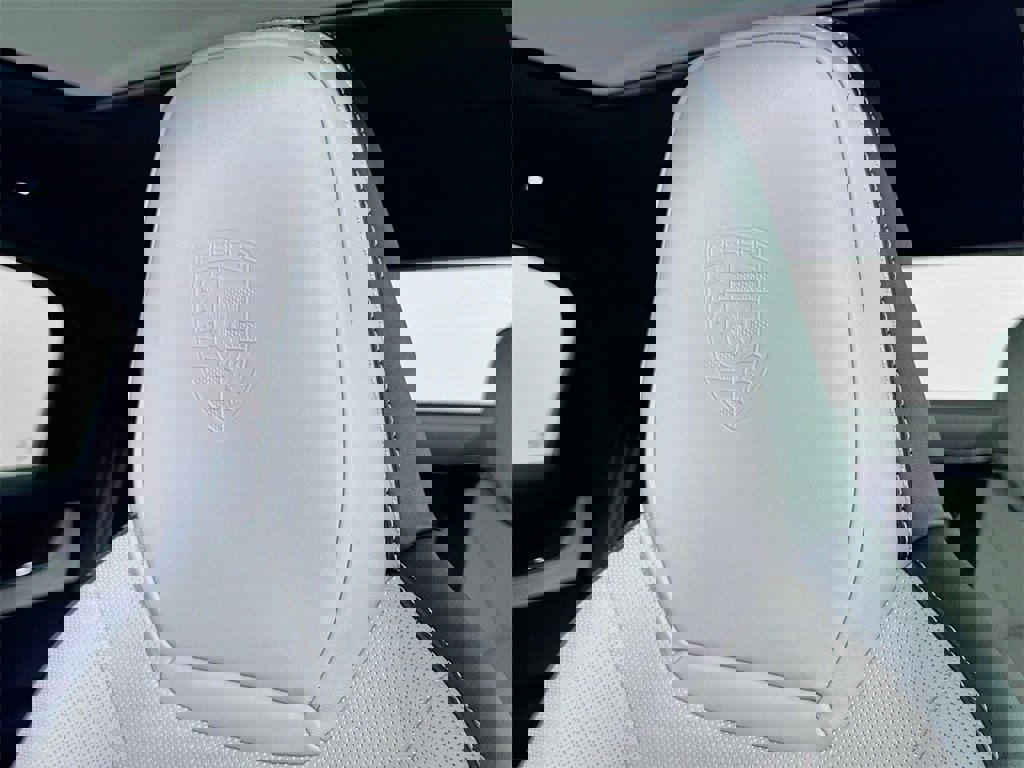 New 2026 Porsche Cayenne S image 15