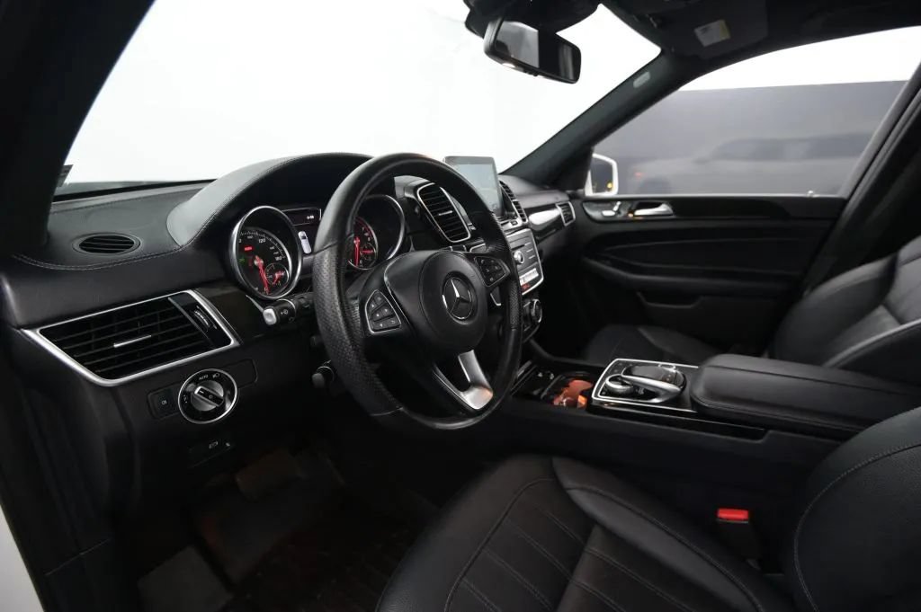Used 2019 Mercedes-Benz GLS 450 4MATIC w/ Premium 1 Package image 39