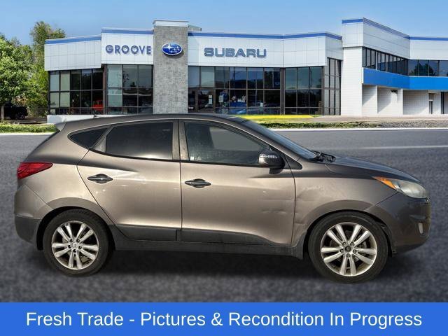 Used 2013 Hyundai Tucson Limited w/ Premium Pkg FWD image 6