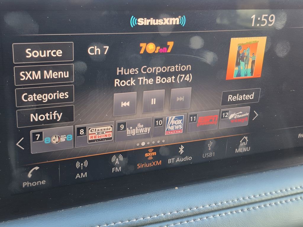 Used 2024 INFINITI QX60 Sensory image 11