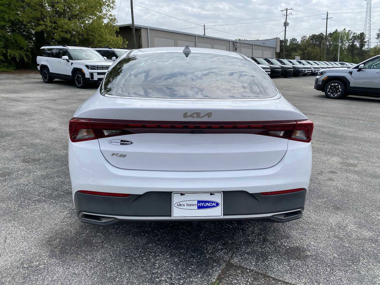 Used 2022 Kia K5 LX image 6