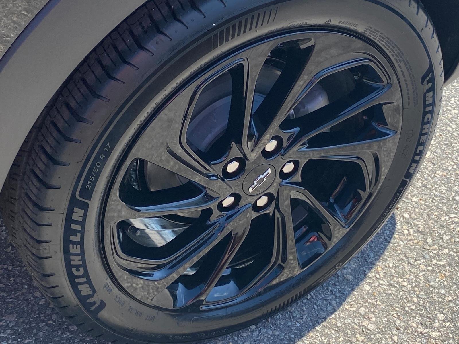New 2027 Chevrolet Bolt RS w/ Technology Package FWD image 23