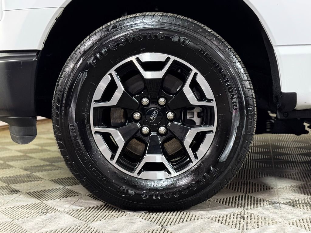 Used 2022 Ford F150 Lightning Pro image 2