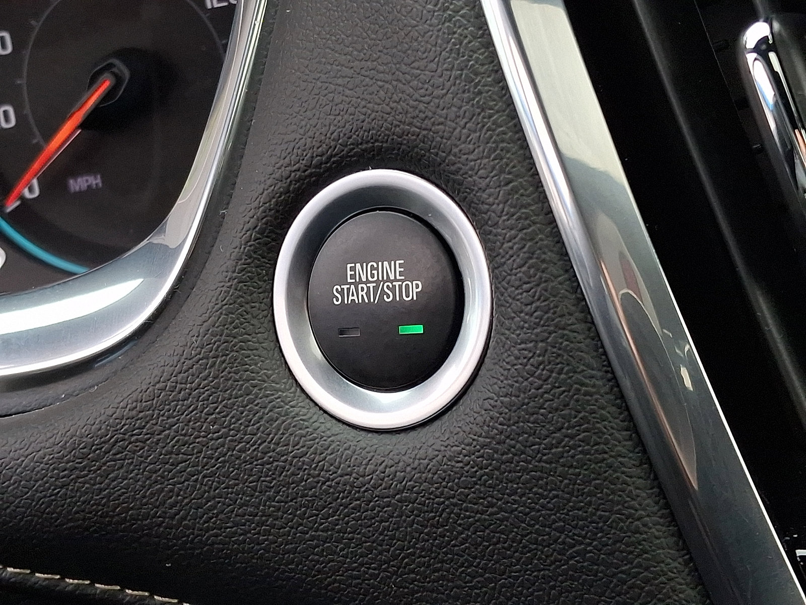 Certified 2023 Chevrolet Traverse LT w/ LT Premium Package image 27