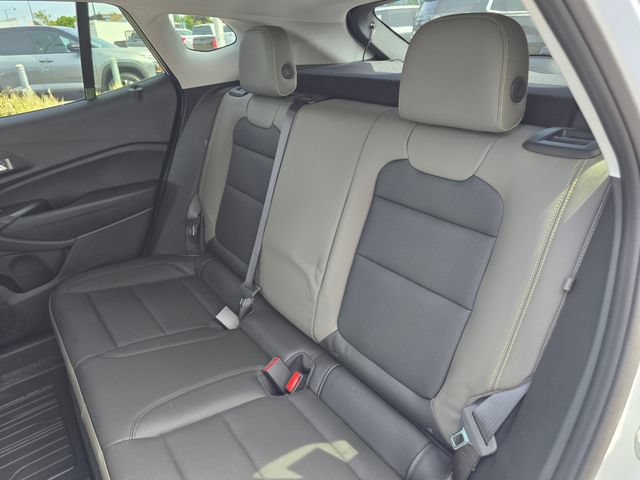 New 2026 Chevrolet Trax ACTIV FWD image 17