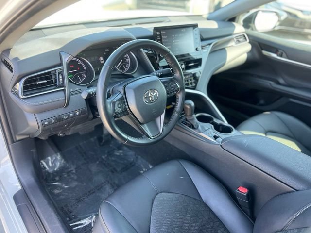 Used 2023 Toyota Camry XSE w/ Cold Weather Package FWD image 13