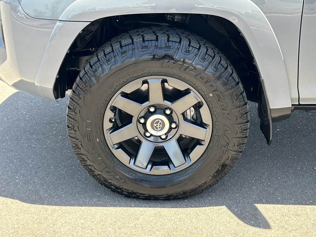 Used 2021 Toyota 4Runner Trail Special Edition AWD/4WD image 33