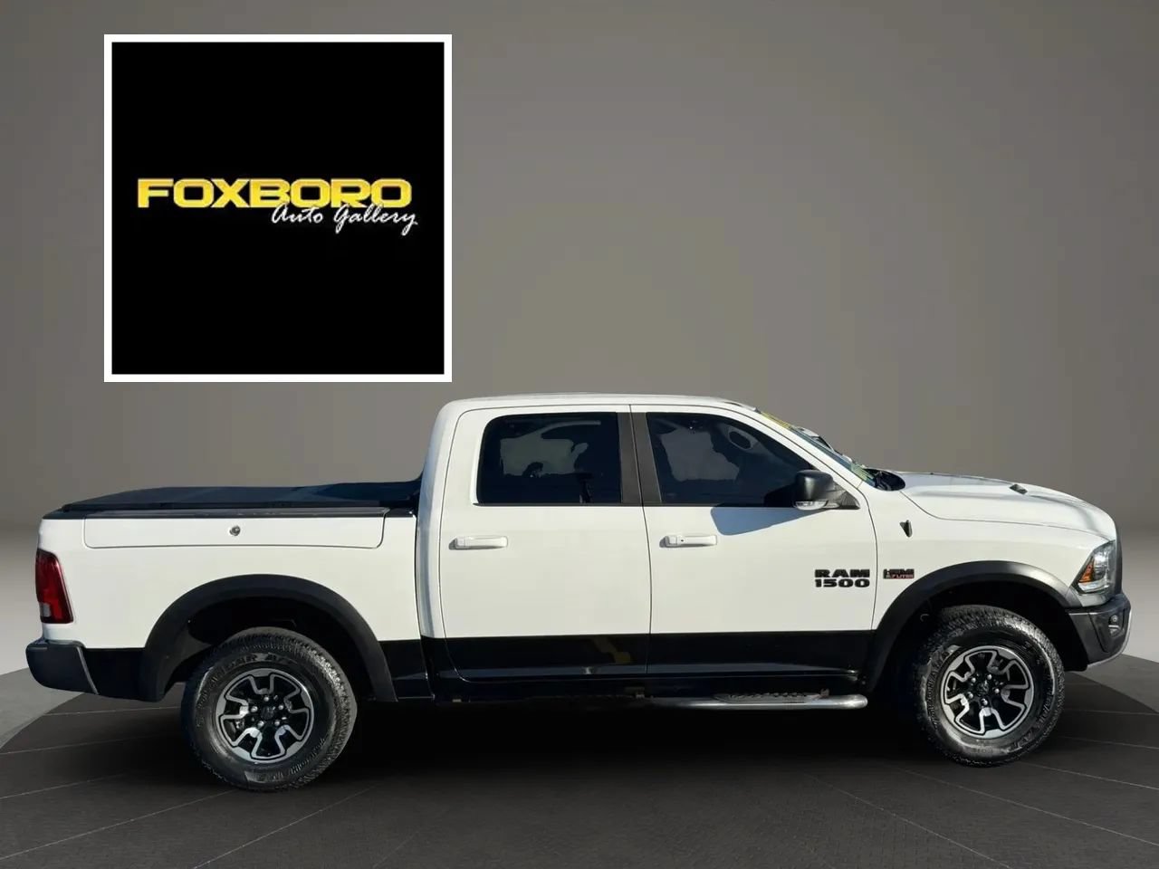 Used 2017 RAM 1500 Rebel w/ Luxury Group AWD/4WD image 4
