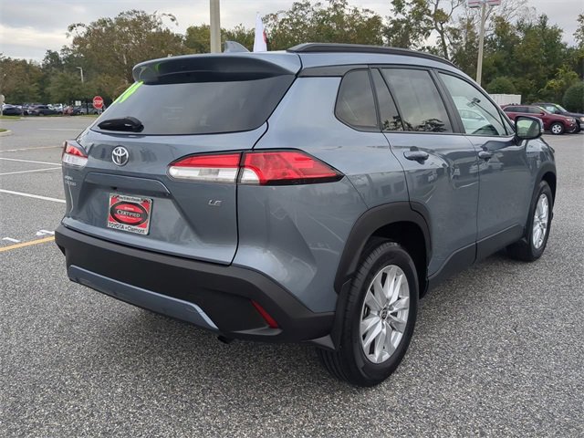 Certified 2024 Toyota Corolla Cross LE image 4