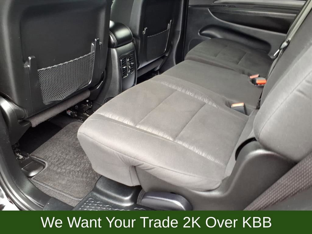 Used 2022 Dodge Durango SXT w/ Blacktop Package image 13